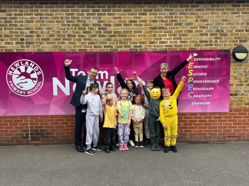 Polly Billington MP with the school council of Newlands Primary School